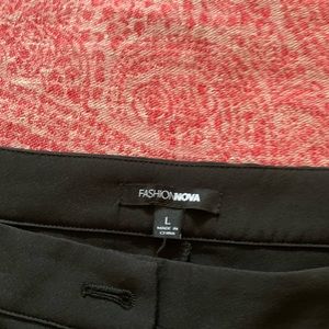 Black dress pants! Slimming!